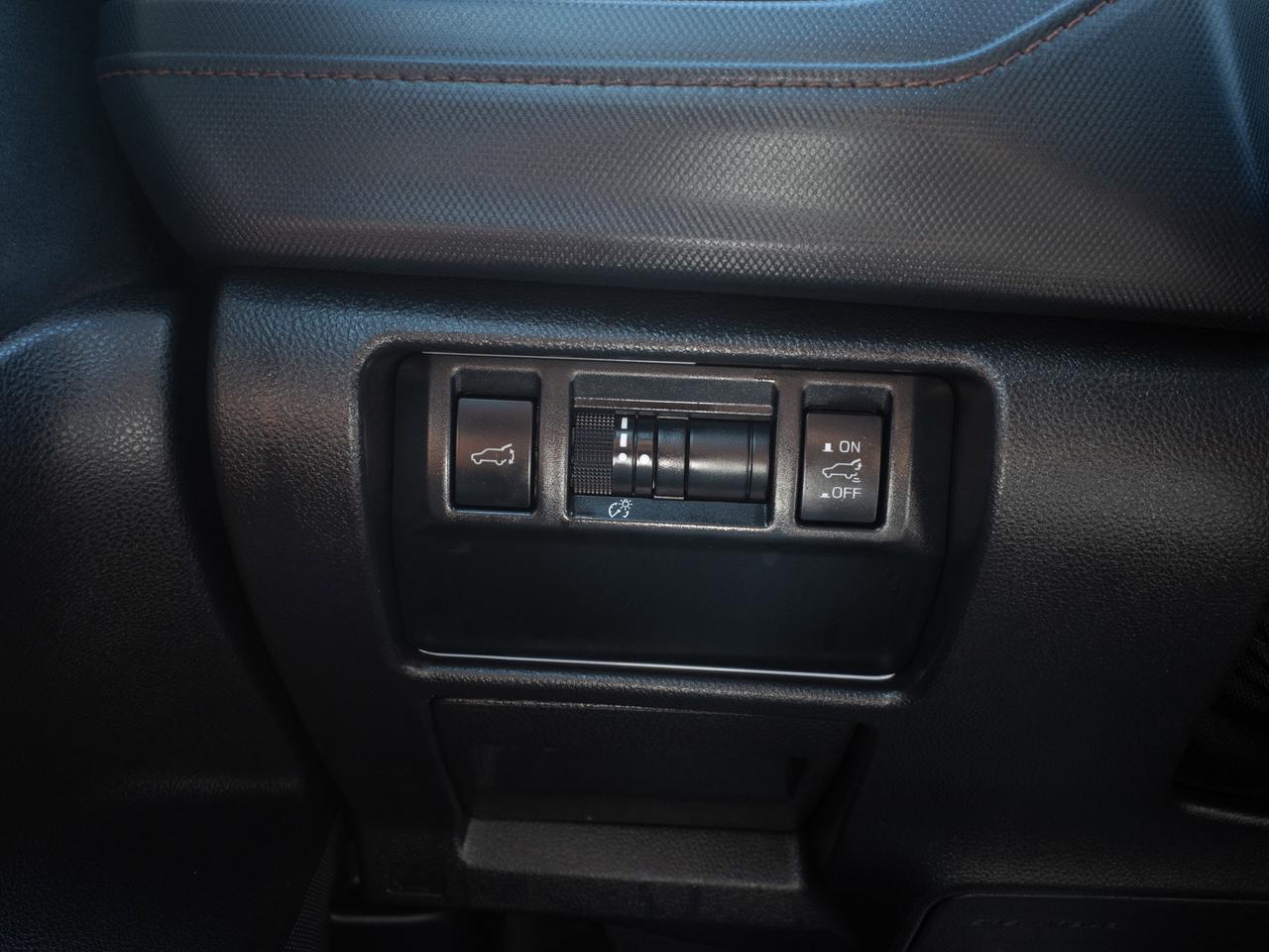 2025 Subaru Forester Premier - Premium Synthetic Seats   Evasion Assist Photo