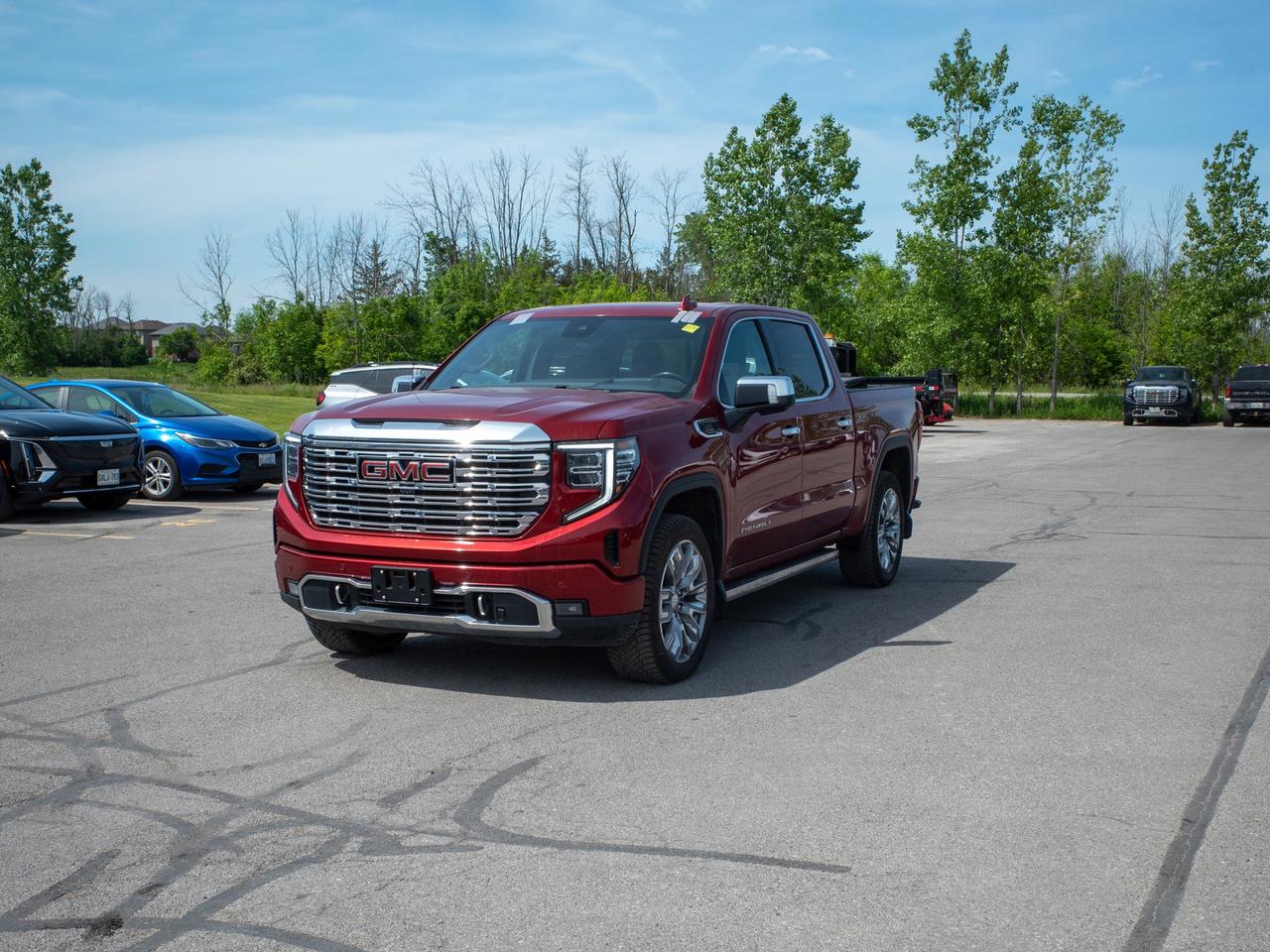 2024 GMC Sierra 1500 Denali - Keyless Start   Locking/Limited Slip Diff Photo