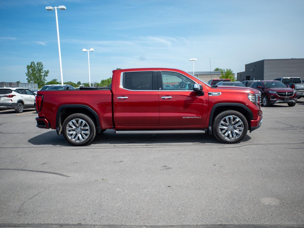 2024 GMC Sierra 1500 Denali - Keyless Start   Locking/Limited Slip Diff Photo
