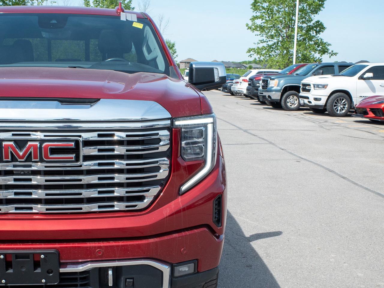 2024 GMC Sierra 1500 Denali - Keyless Start   Locking/Limited Slip Diff Photo