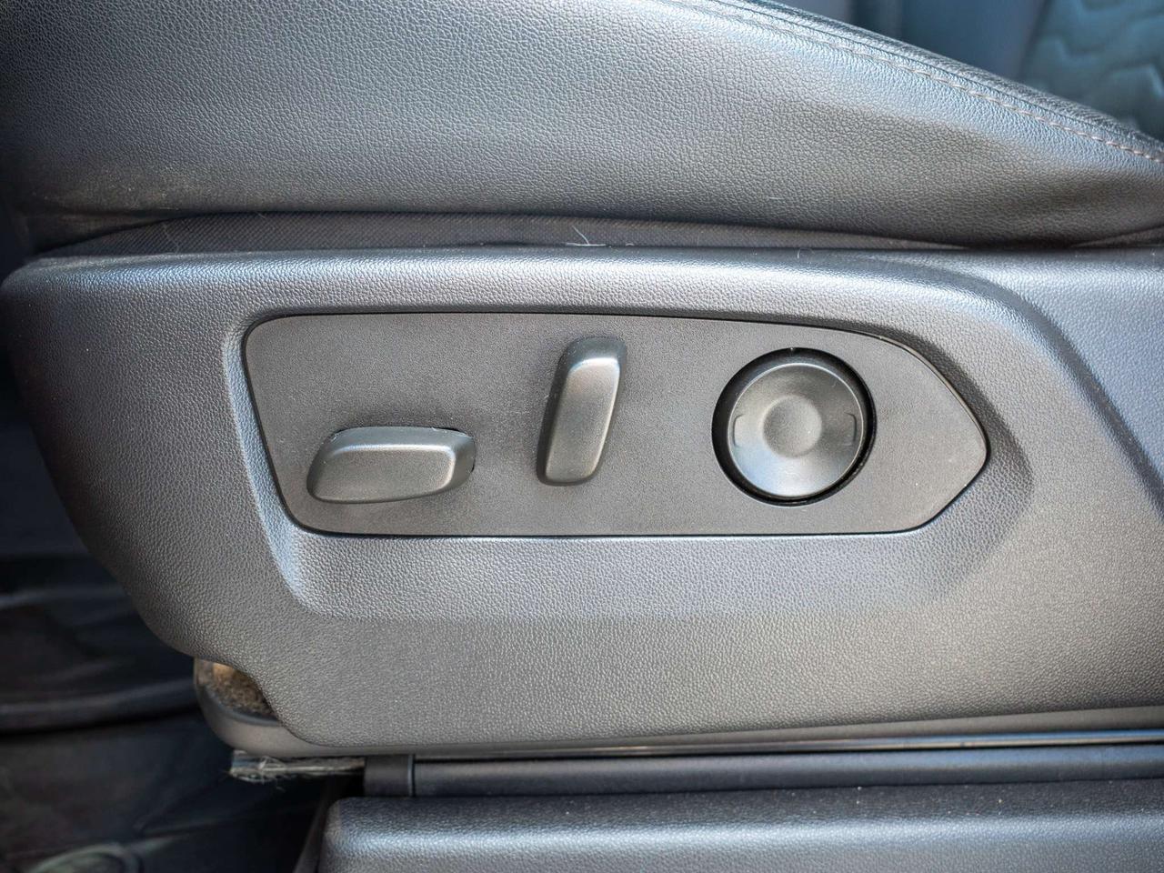 2022 Chevrolet Silverado 1500 ZR2 - All-Terrain Tires   Blind Spot Monitor Photo