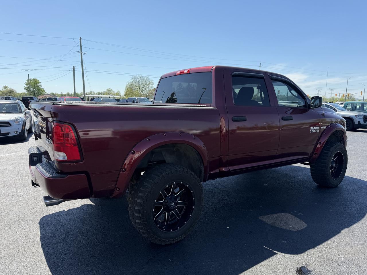 2017 RAM 1500 ST LIFT/WHEEL/TIRE PKG Photo