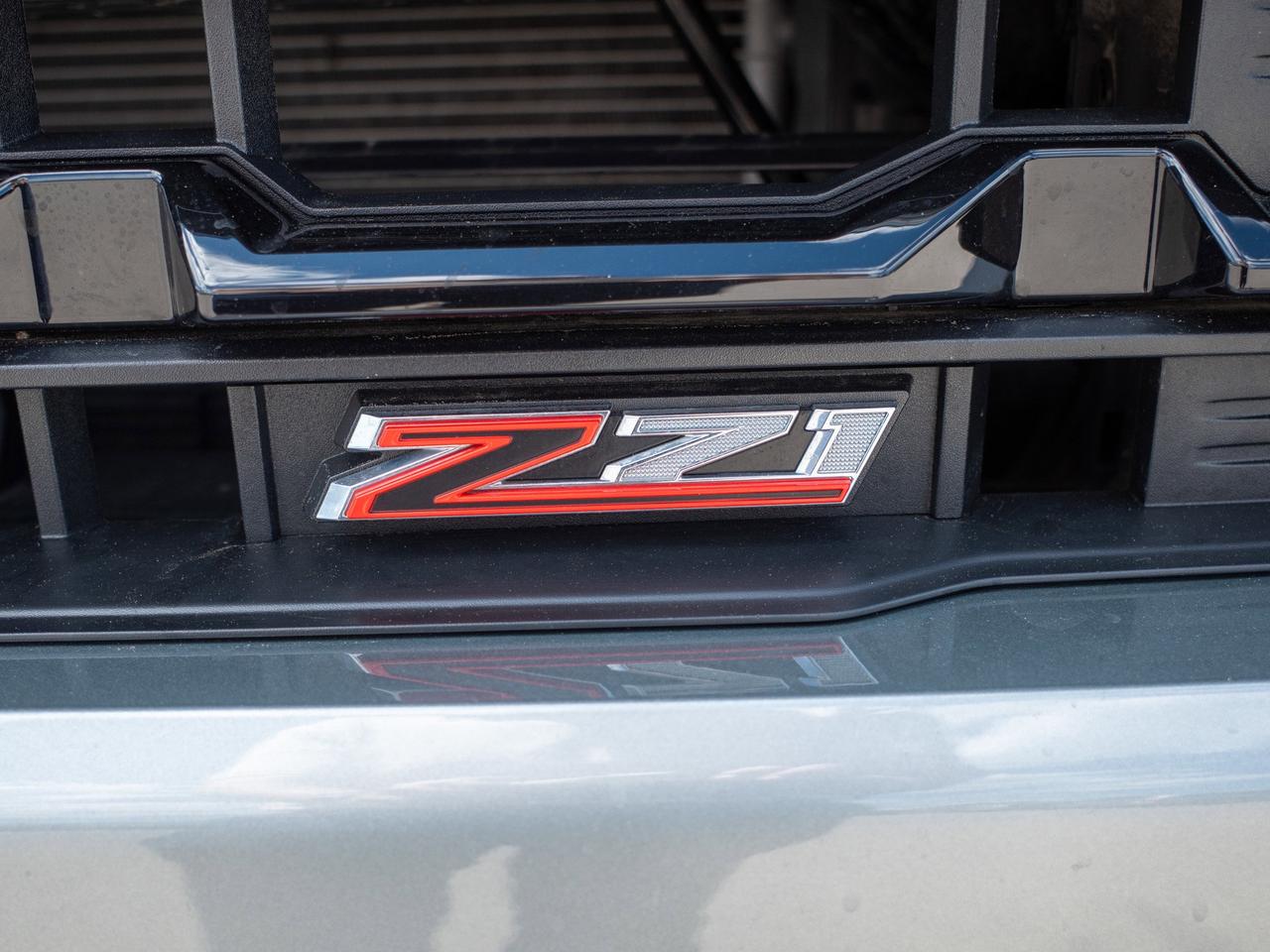 2025 Chevrolet Silverado 1500 LT Trail Boss - Turbocharged Engine   Cloth Seats Photo