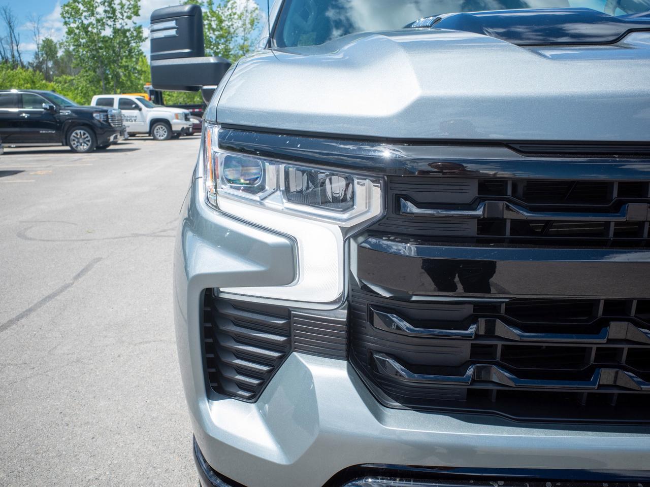 2025 Chevrolet Silverado 1500 LT Trail Boss - Turbocharged Engine   Cloth Seats Photo