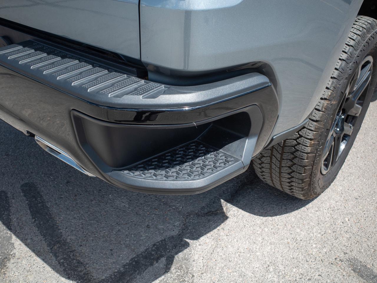 2025 Chevrolet Silverado 1500 LT Trail Boss - Turbocharged Engine   Cloth Seats Photo