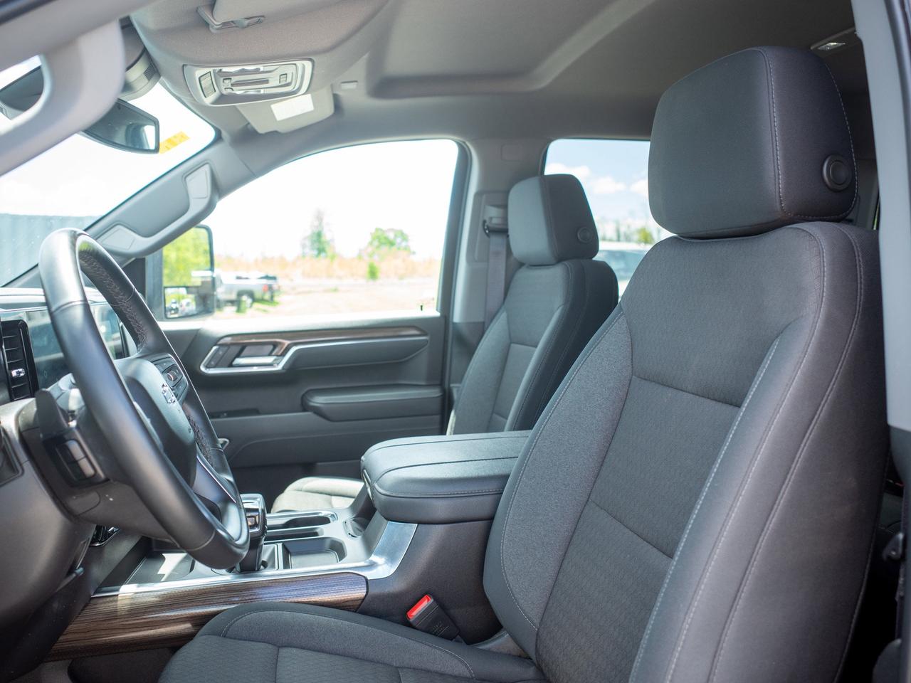 2025 Chevrolet Silverado 1500 LT Trail Boss - Turbocharged Engine   Cloth Seats Photo