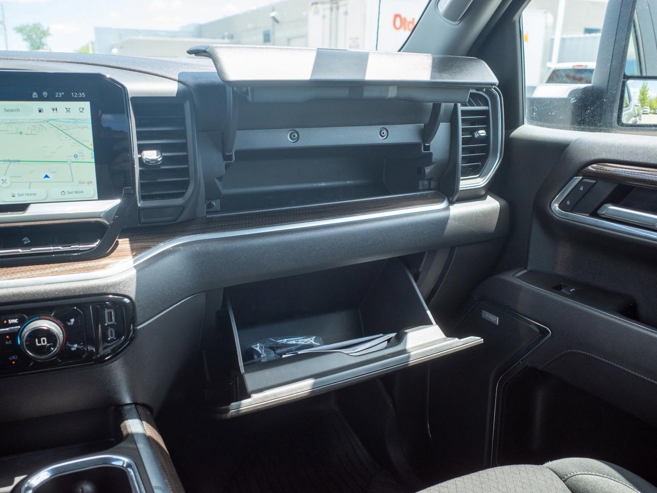 2025 Chevrolet Silverado 1500 LT Trail Boss - Turbocharged Engine   Cloth Seats Photo