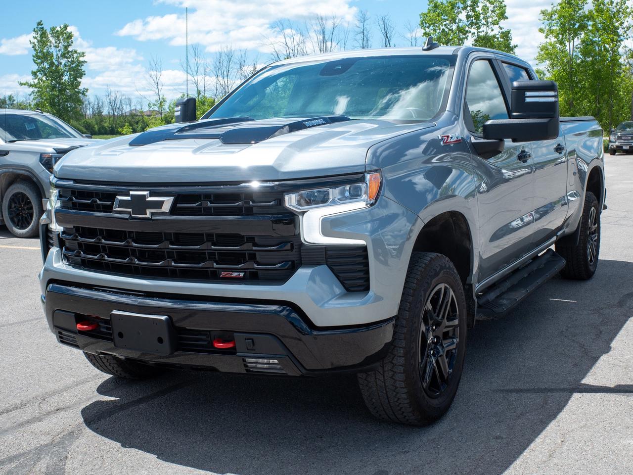 2025 Chevrolet Silverado 1500 LT Trail Boss - Turbocharged Engine   Cloth Seats Photo