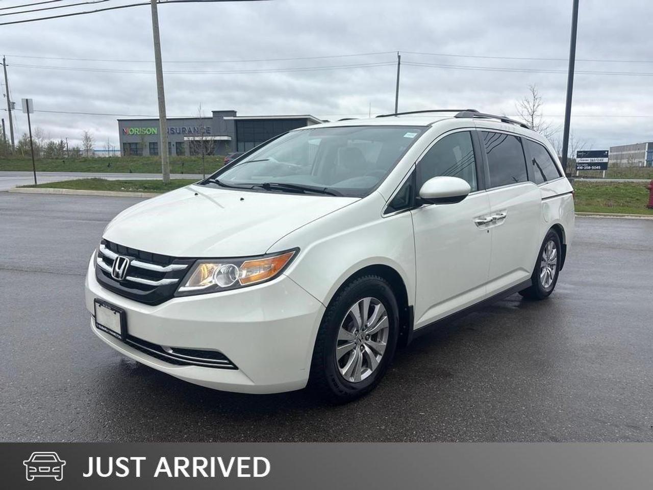 2016 Honda Odyssey EX (A6) Passenger Van Photo0
