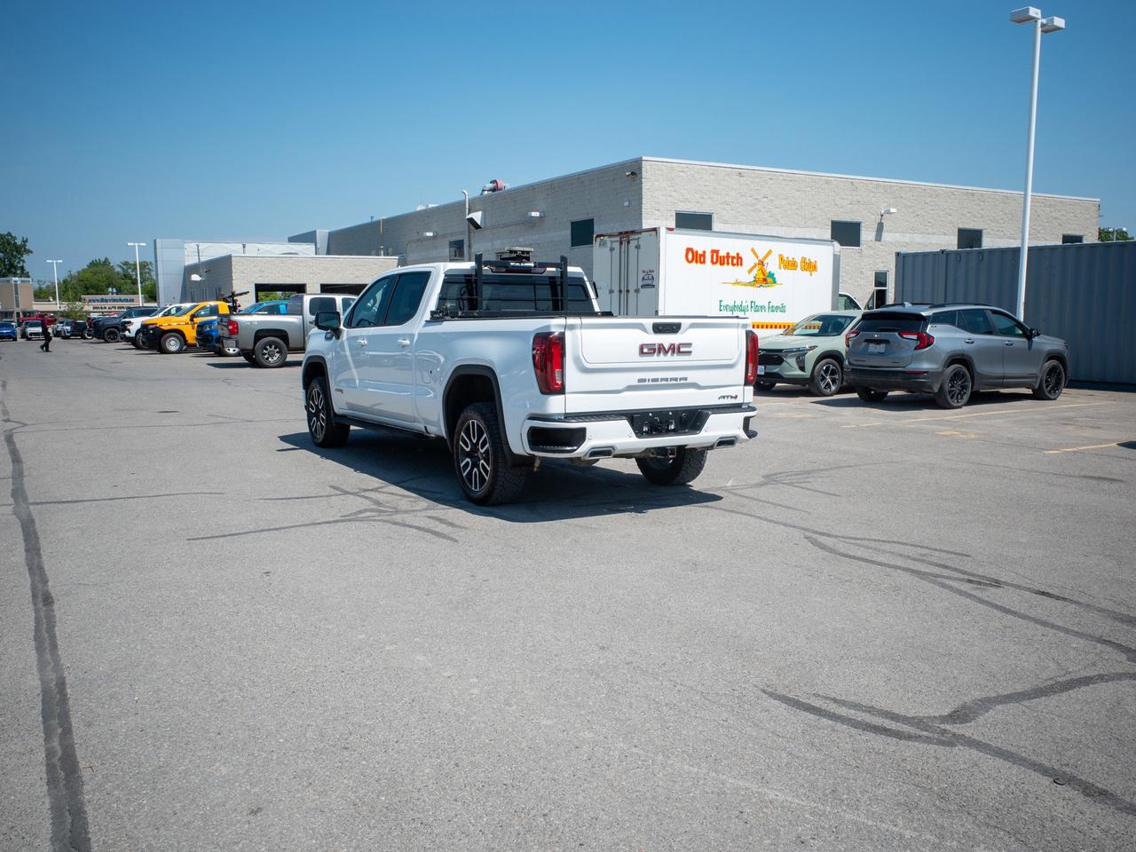 2024 GMC Sierra 1500 AT4 - Keyless Start   Folding Mirrors Photo