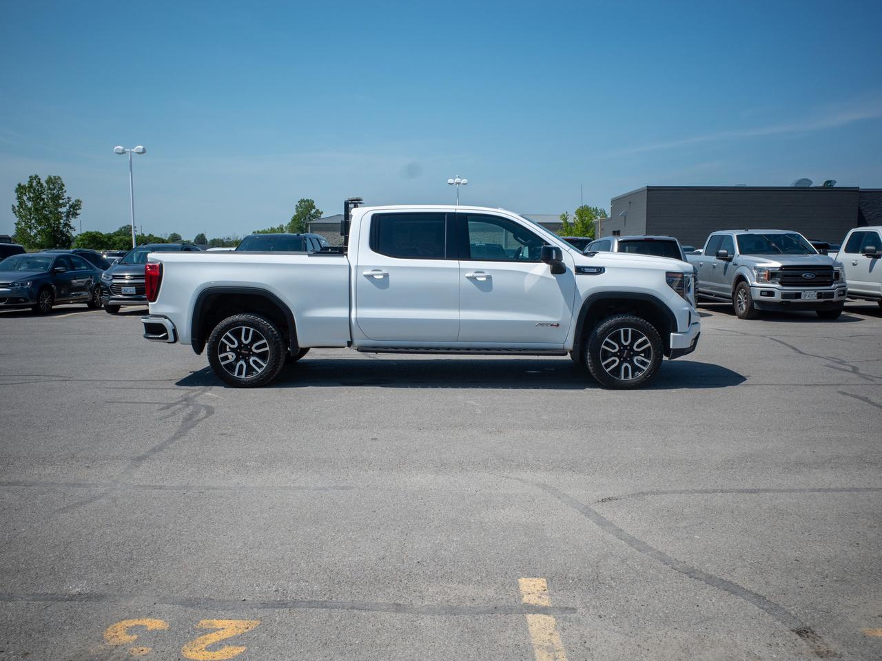 2024 GMC Sierra 1500 AT4 - Keyless Start   Folding Mirrors Photo