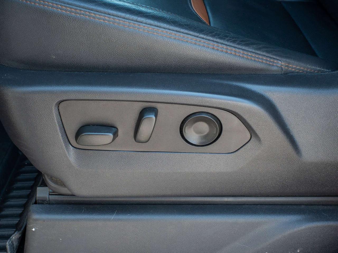 2024 GMC Sierra 1500 AT4 - Keyless Start   Folding Mirrors Photo