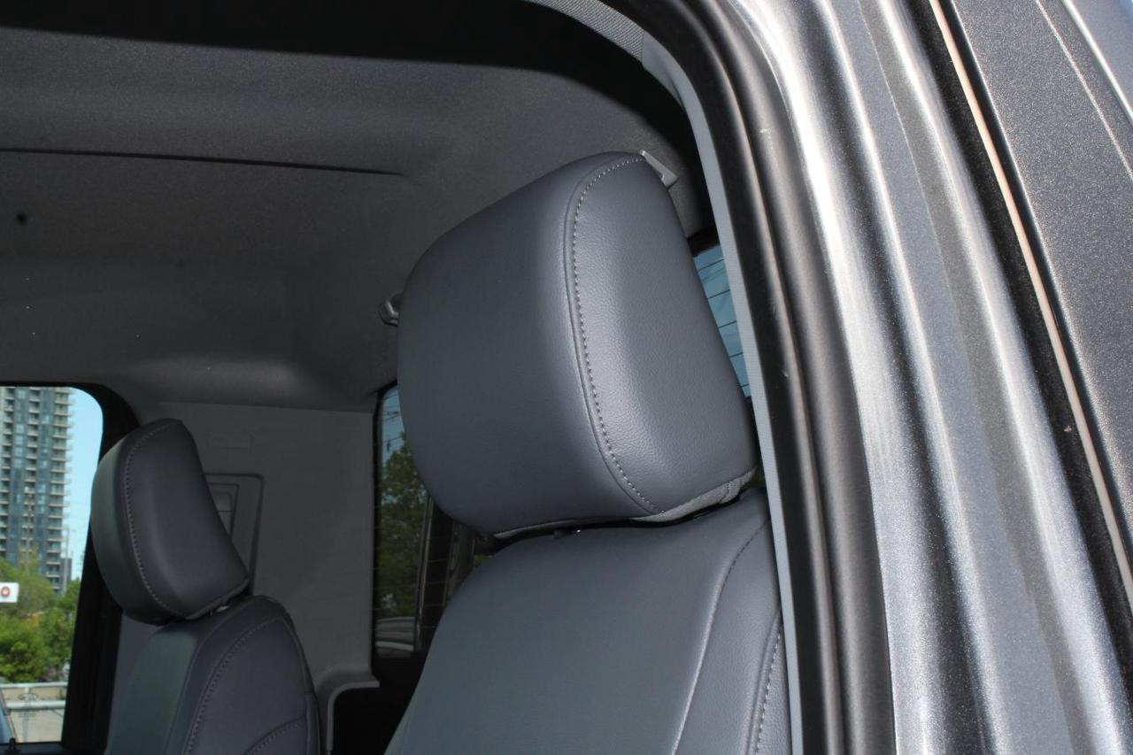 2025 Ford F-150 F150 Xl  SiriusXM BkpCam SideSteps LightBar Photo