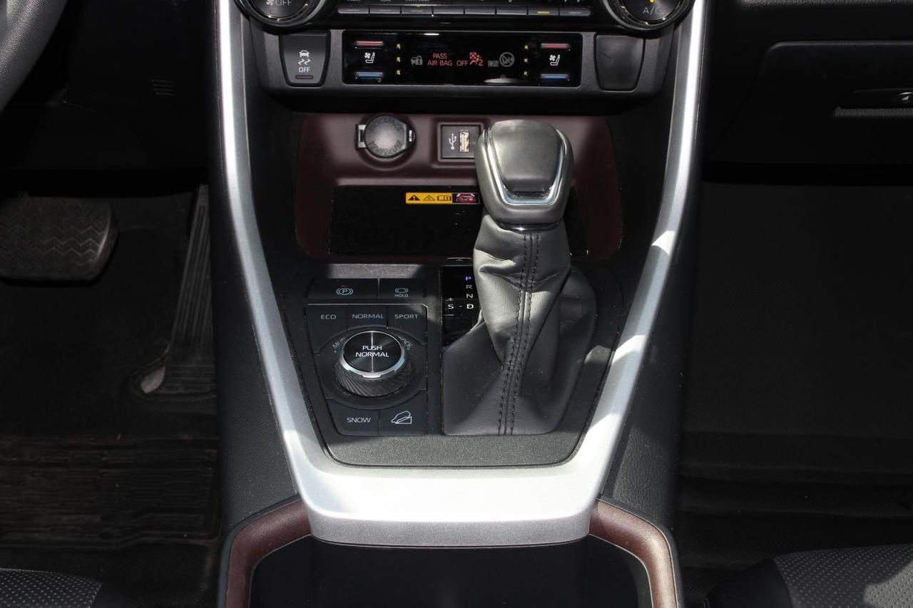 2024 Toyota RAV4 LTD  SiriusXM Sunroof HtdSeats CoolingSeats BkpCam Photo