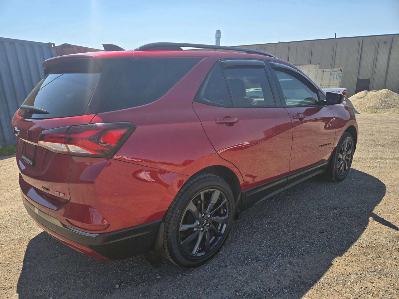 2022 Chevrolet Equinox RS, BSM, Power Liftgate Photo