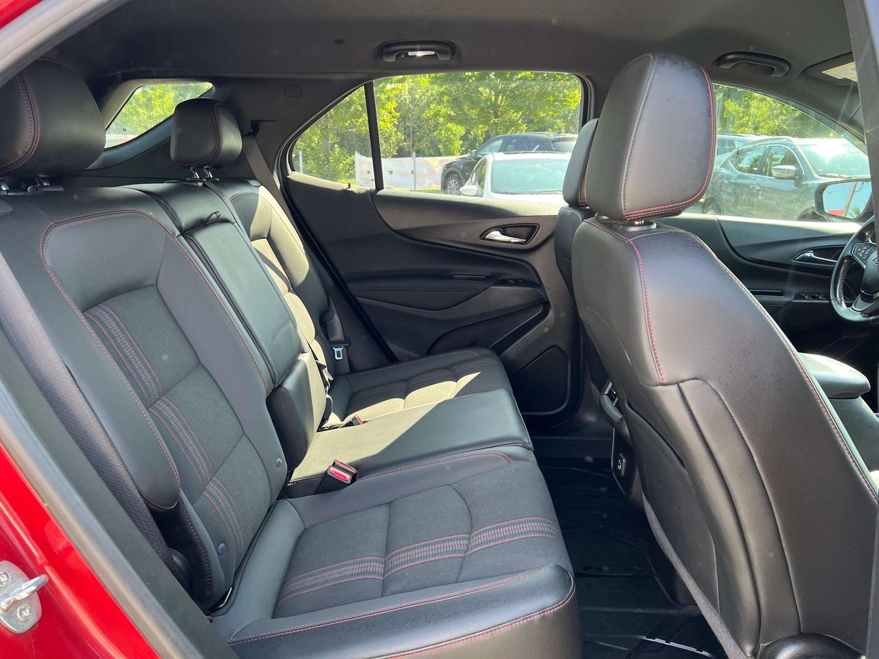 2022 Chevrolet Equinox RS, BSM, Power Liftgate Photo