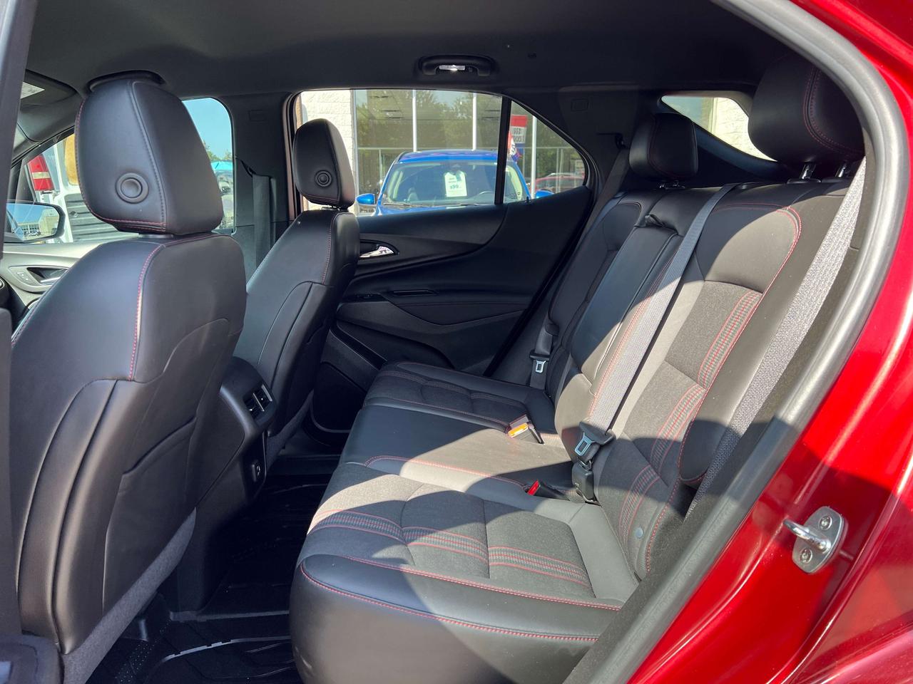 2022 Chevrolet Equinox RS, BSM, Power Liftgate Photo