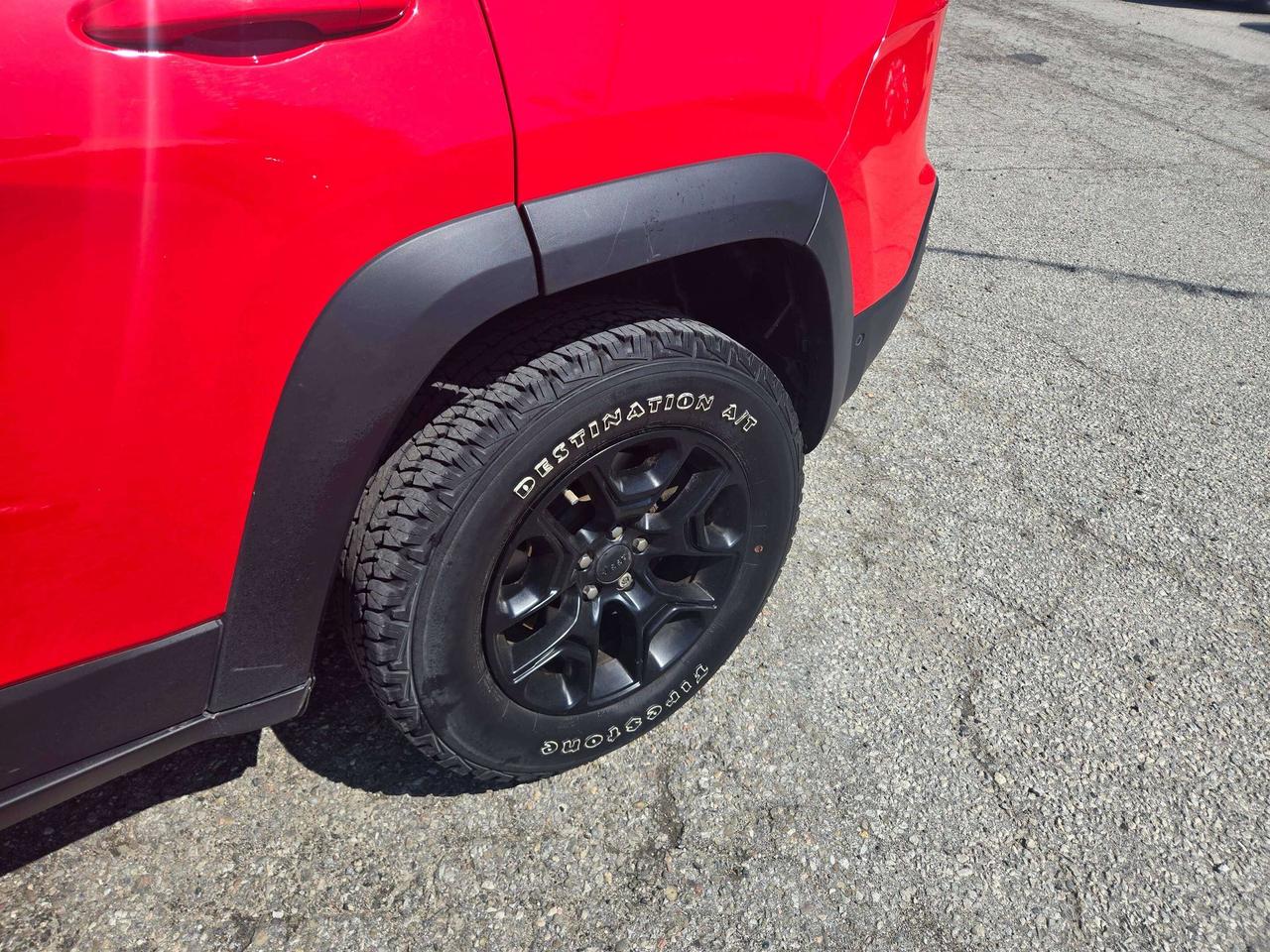 2019 Jeep Cherokee Trailhawk Elite Photo