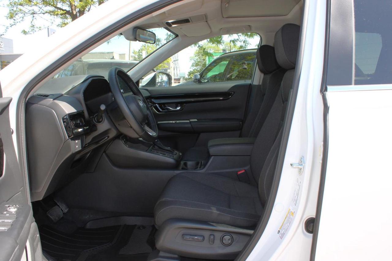 2026 Honda CR-V Sport **LowMileage**  Sunroof AppleCarPlay BkpCam Photo