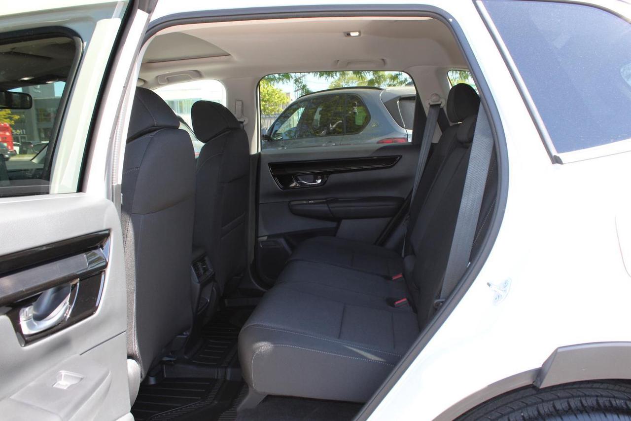 2026 Honda CR-V Sport **LowMileage**  Sunroof AppleCarPlay BkpCam Photo
