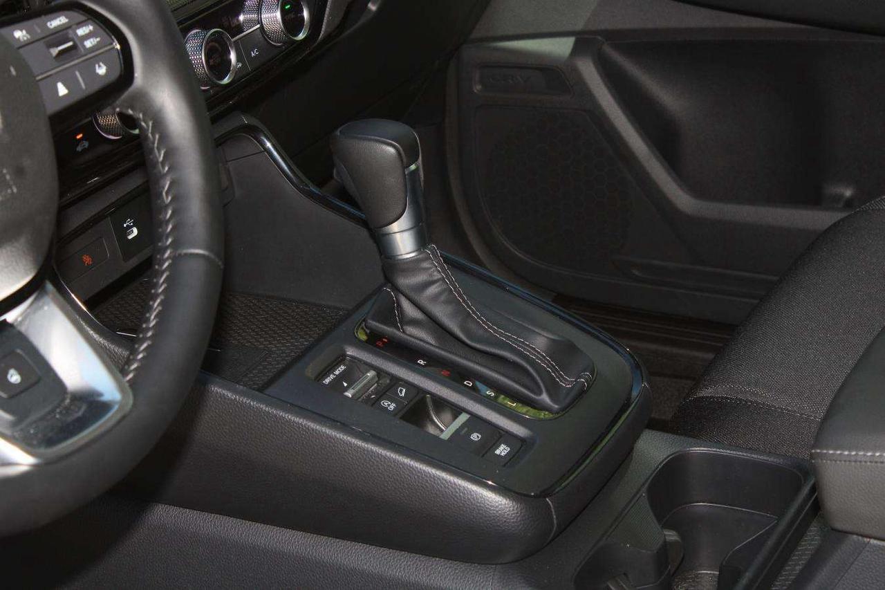 2026 Honda CR-V Sport **LowMileage**  Sunroof AppleCarPlay BkpCam Photo
