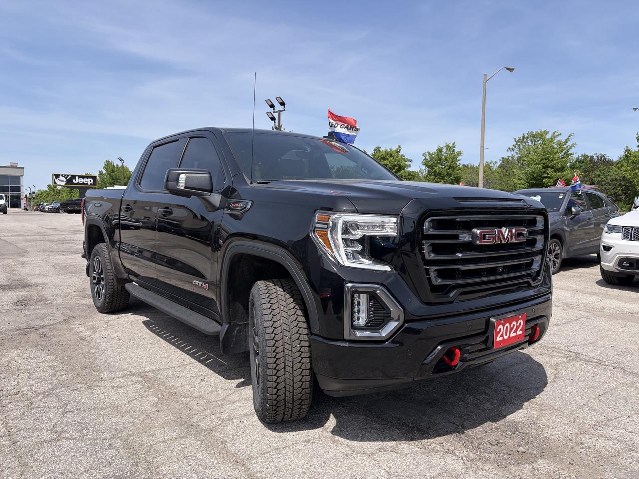 2022 GMC Sierra 1500 AT4 Photo2