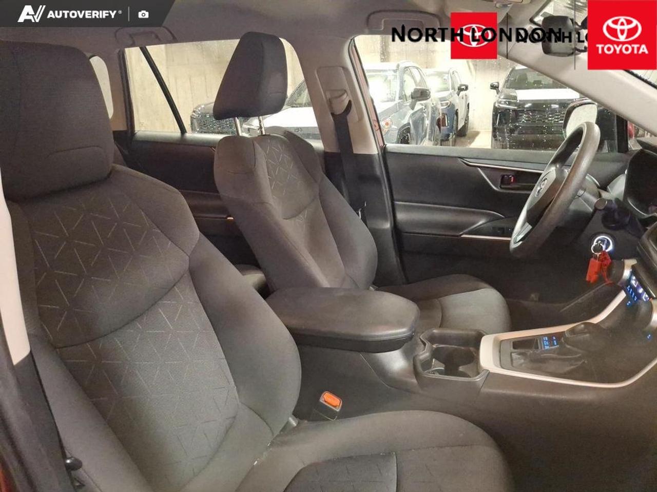 2020 Toyota RAV4 LE 4dr All-wheel Drive Photo