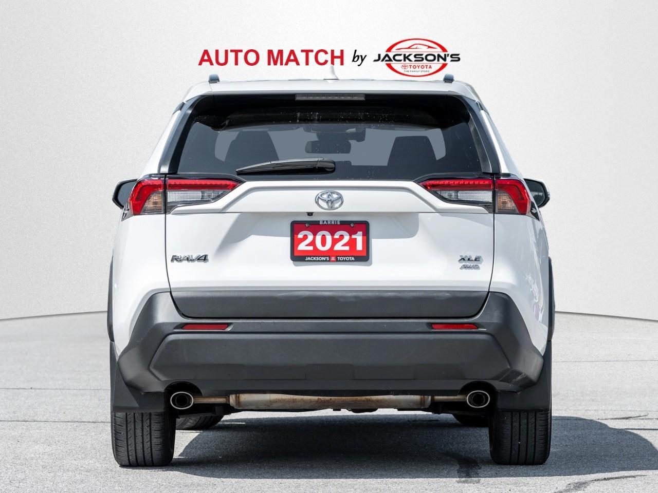 2021 Toyota RAV4 XLE 4dr All-wheel Drive Photo