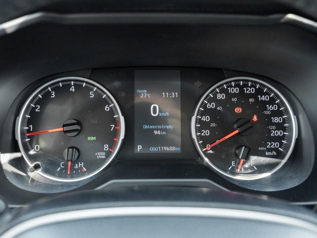 2021 Toyota RAV4 XLE 4dr All-wheel Drive Photo