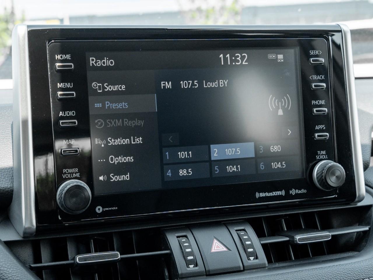 2021 Toyota RAV4 XLE 4dr All-wheel Drive Photo