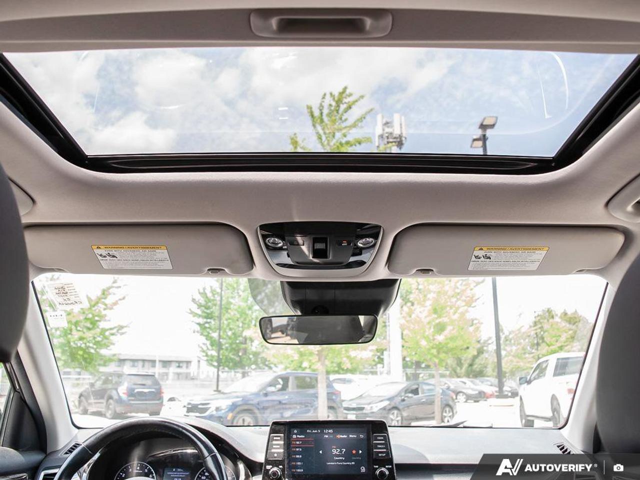 2022 Kia Seltos EX   AWD   Leather   Sunroof   Heated Steering Whe Photo