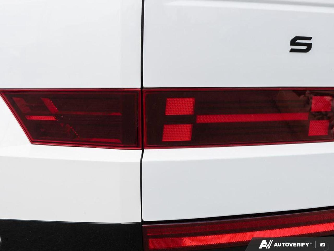 2025 Hyundai Santa Fe Ultimate Calligraphy Photo