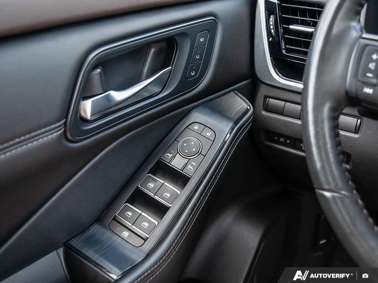 2023 Nissan Rogue SL   AWD   Apple CarPlay   Heated Seats   Remote S Photo