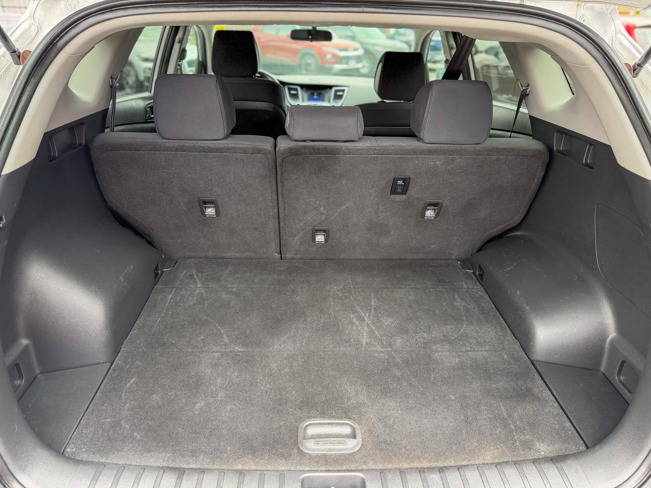 2017 Hyundai Tucson Premium/AWD/LOW KM/BSM/CAMERA/2.0L/HEATED SEATS Photo