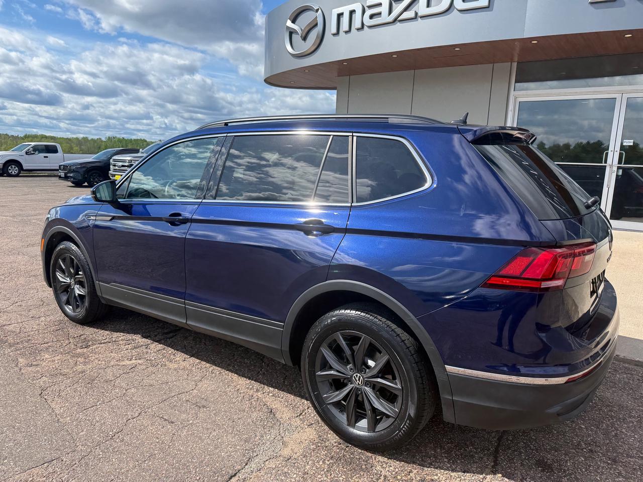 2024 Volkswagen Tiguan Comfortline 4dr All-wheel Drive 4MOTION Photo