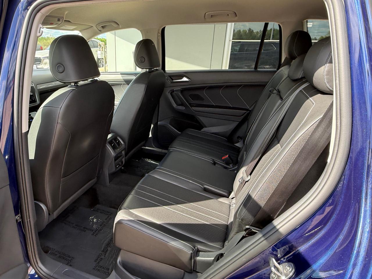 2024 Volkswagen Tiguan Comfortline 4dr All-wheel Drive 4MOTION Photo