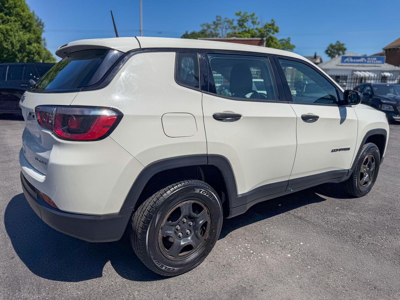 2018 Jeep Compass Sport/4X4/REMOTE/LOW KM/NO ACCIDENTS/PUSH START Photo