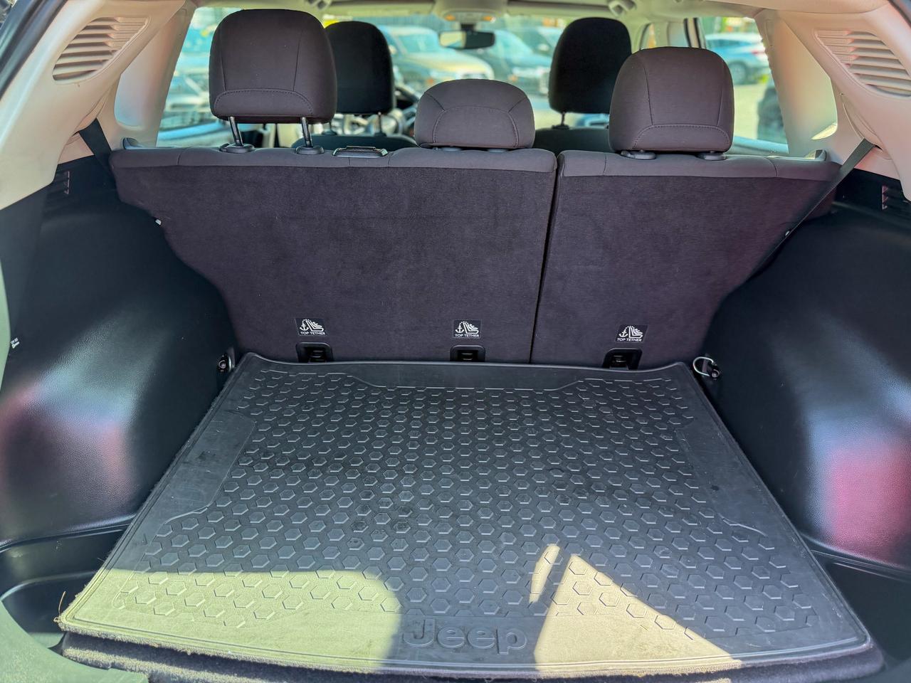 2018 Jeep Compass Sport/4X4/REMOTE/LOW KM/NO ACCIDENTS/PUSH START Photo