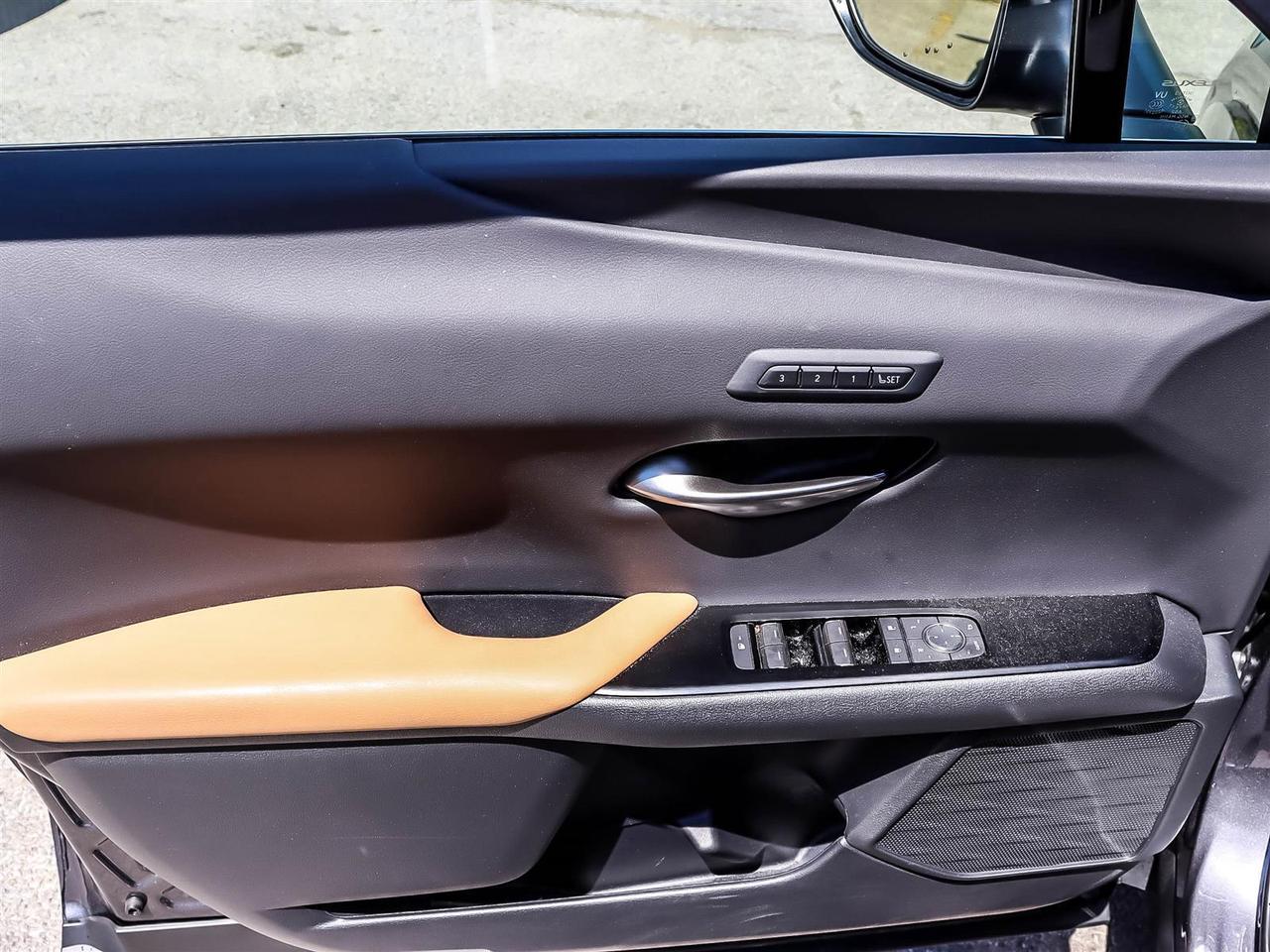 2025 Lexus UX 300h Nav HUD Lexus Certified Welcome Trades Photo