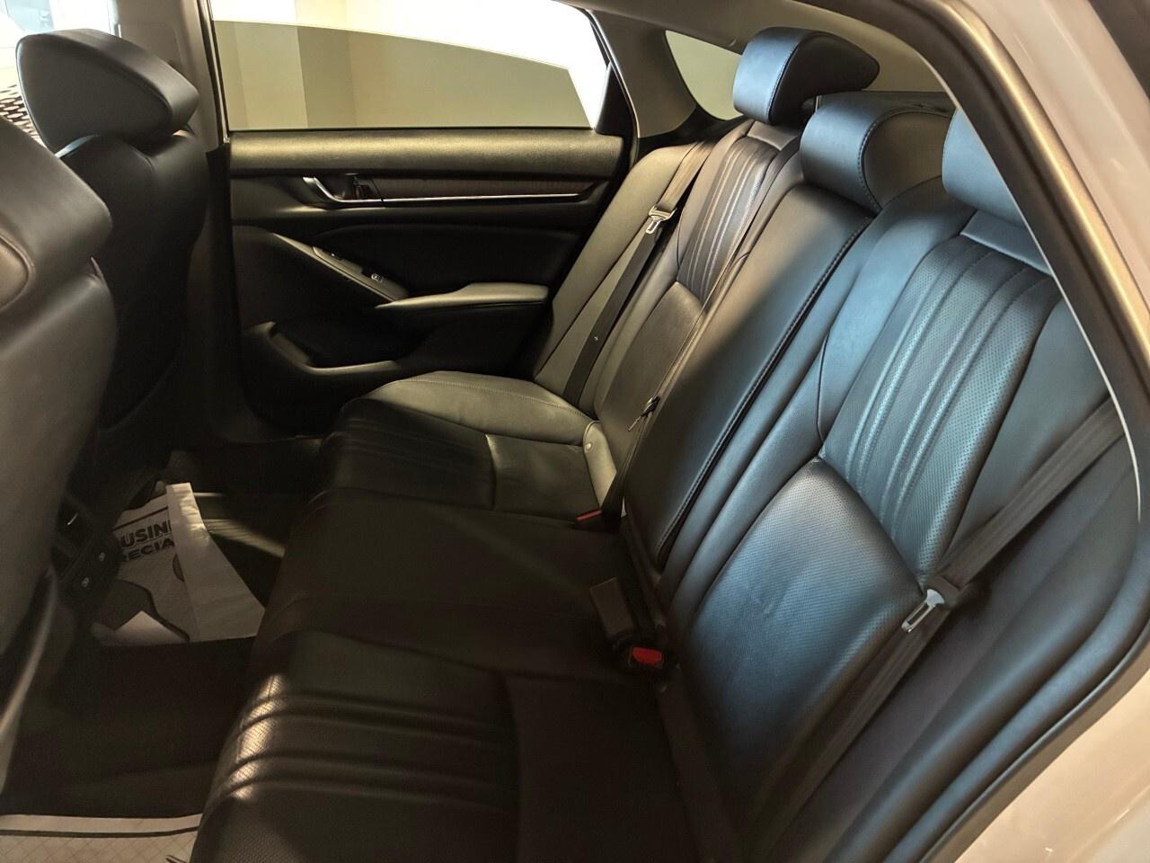 2022 Honda Accord Hybrid Touring Leather Roof Apple Carplay Trades Welcome Photo