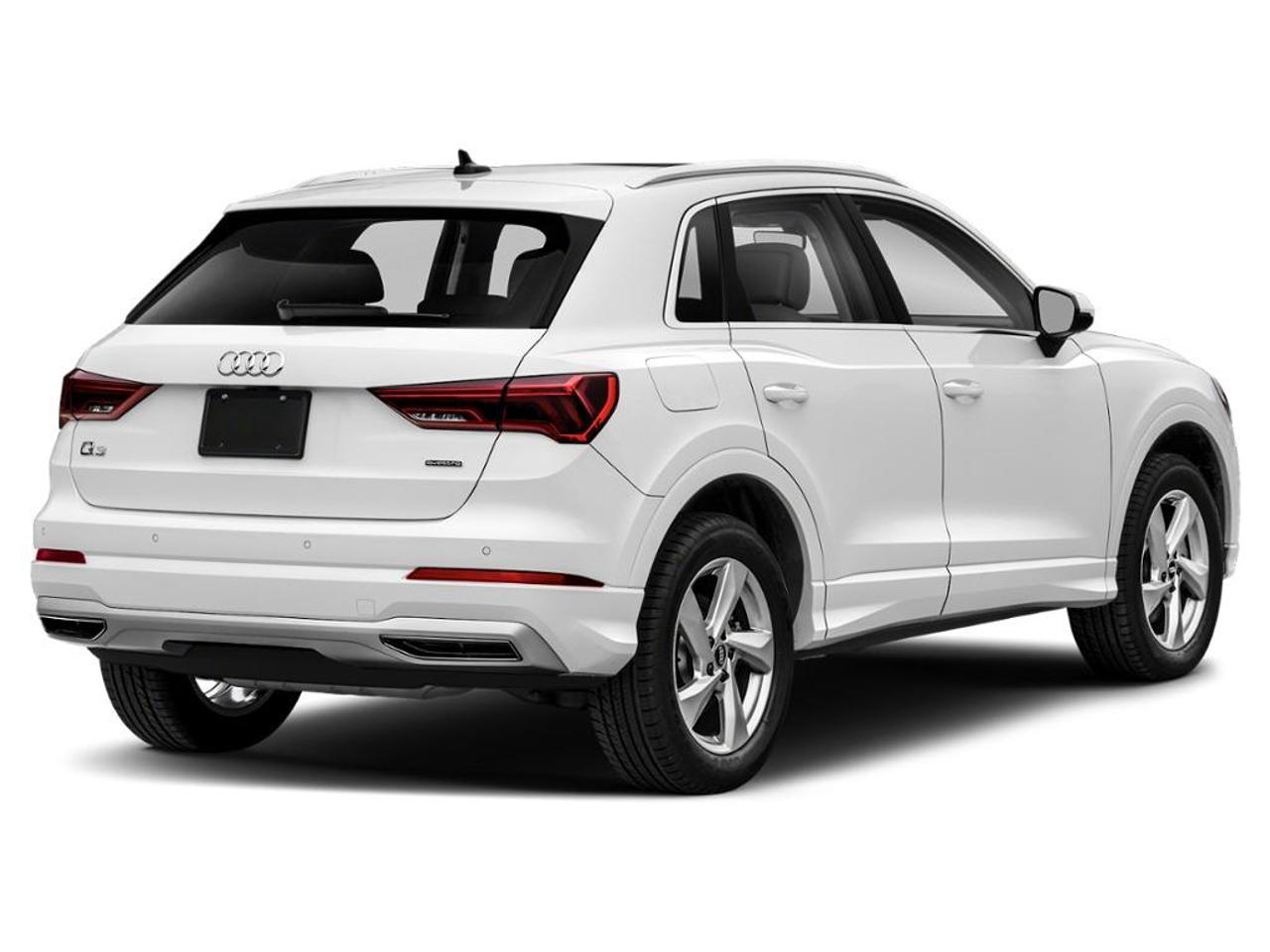 2022 Audi Q3 40 Komfort 4dr All-Wheel Drive quattro Sport Utility Photo2