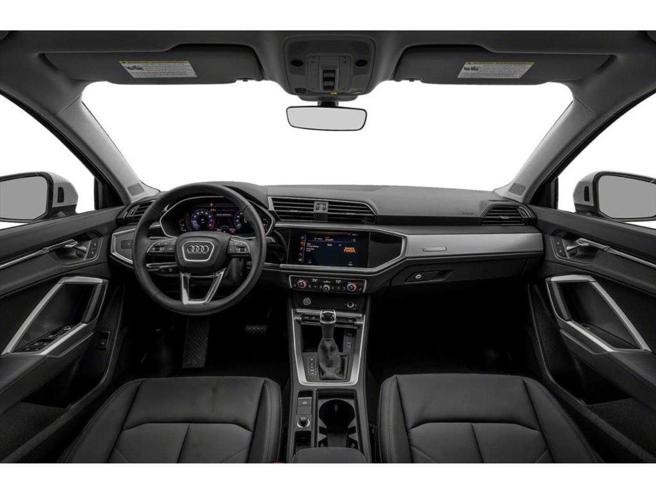 2022 Audi Q3 40 Komfort 4dr All-Wheel Drive quattro Sport Utility Photo4