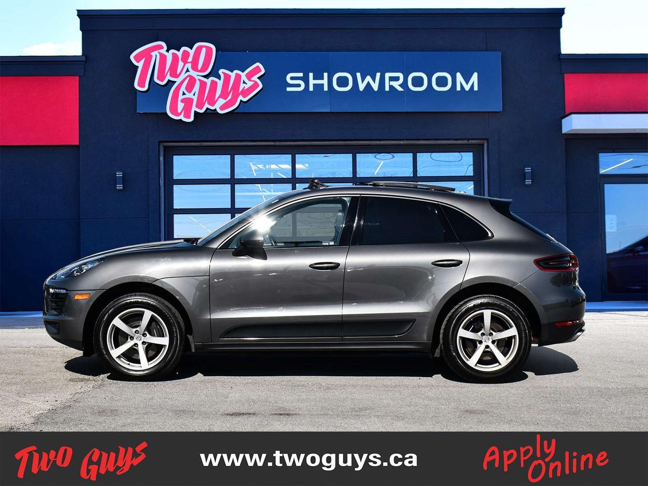 2018 Porsche Macan 2.0L AWD   Premium Pkg   New Tires   Pano   Nav Photo