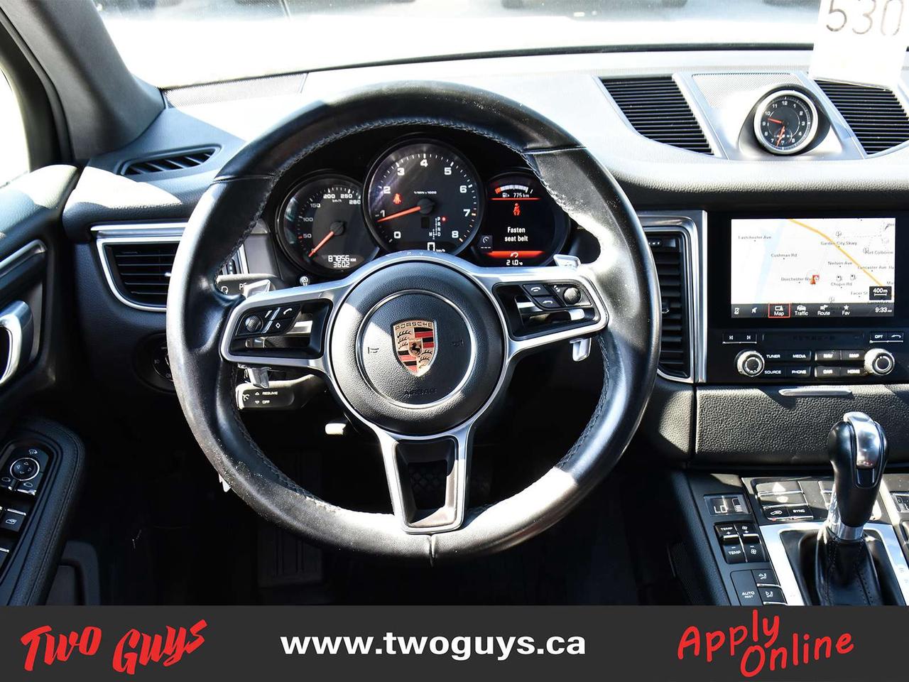 2018 Porsche Macan 2.0L AWD   Premium Pkg   New Tires   Pano   Nav Photo