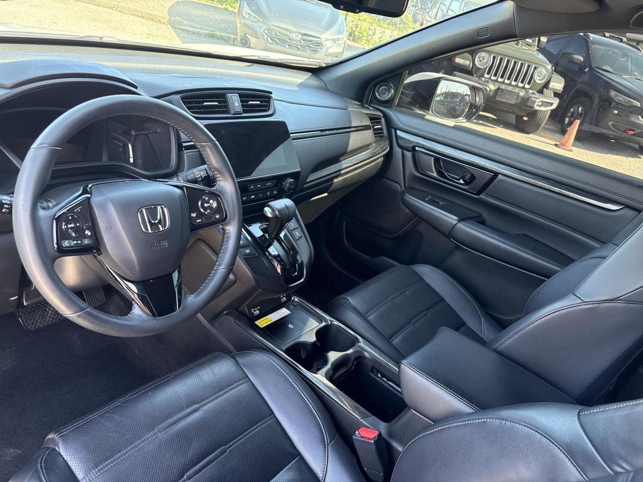2020 Honda CR-V Black Edition Photo