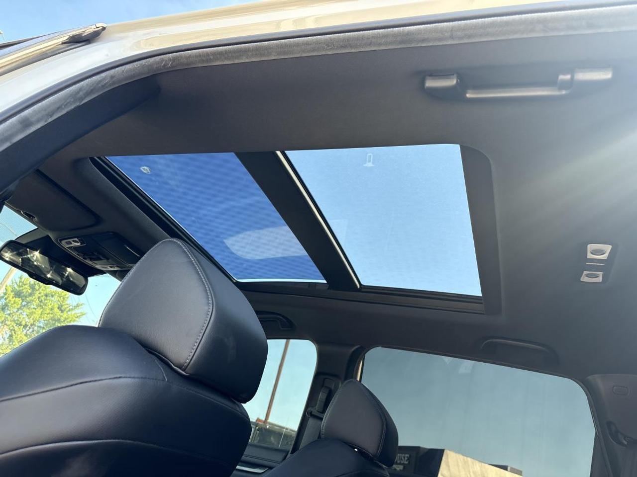 2020 Honda CR-V Black Edition Photo