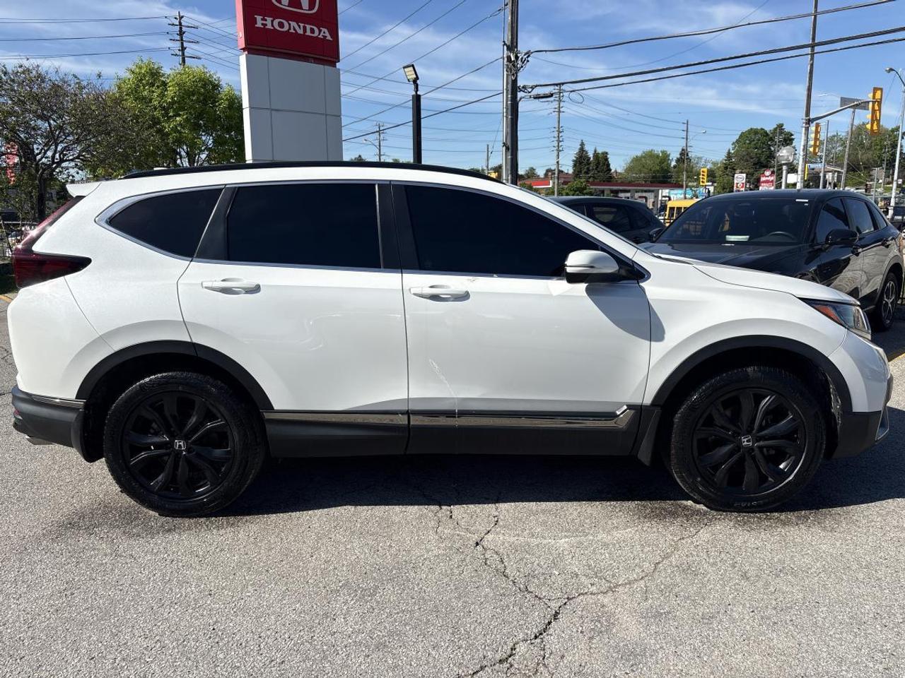 2020 Honda CR-V Black Edition Photo