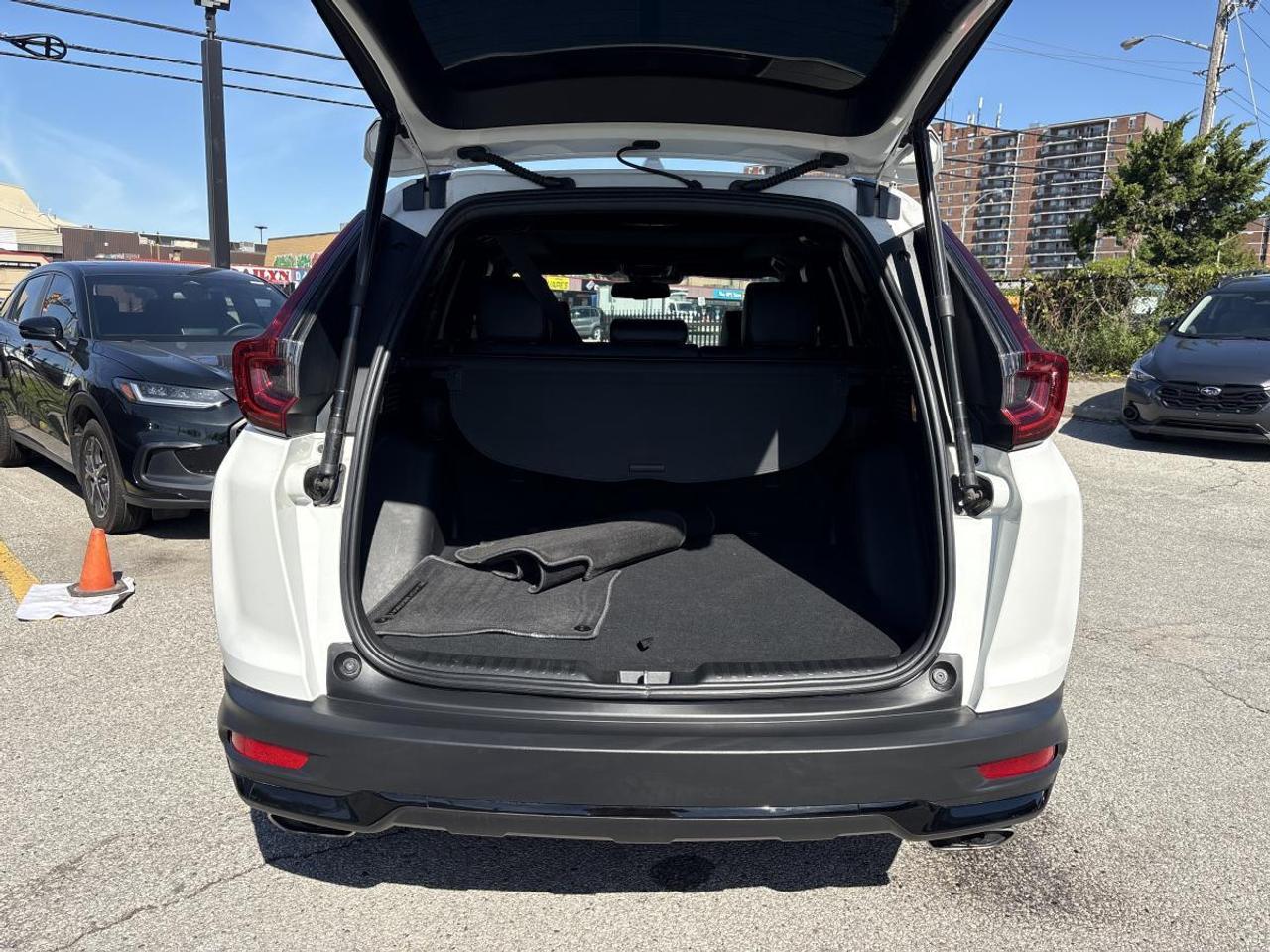 2020 Honda CR-V Black Edition Photo
