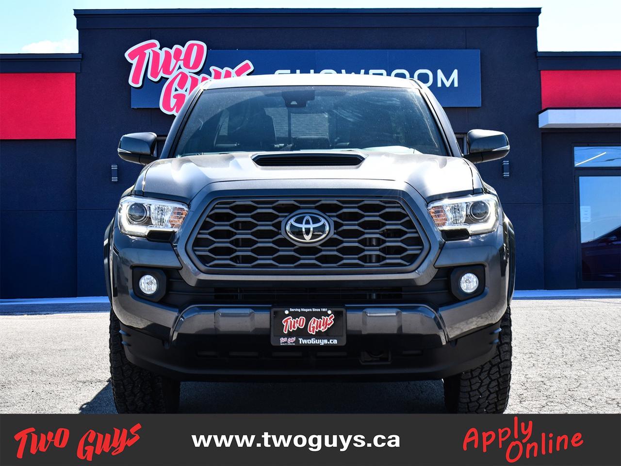 2021 Toyota Tacoma TRD Sport 4x4 Double Cab Auto Nav Back Up Cam Photo
