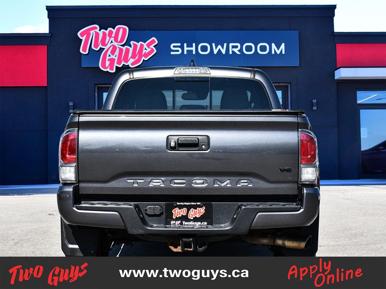 2021 Toyota Tacoma TRD Sport 4x4 Double Cab Auto Nav Back Up Cam Photo